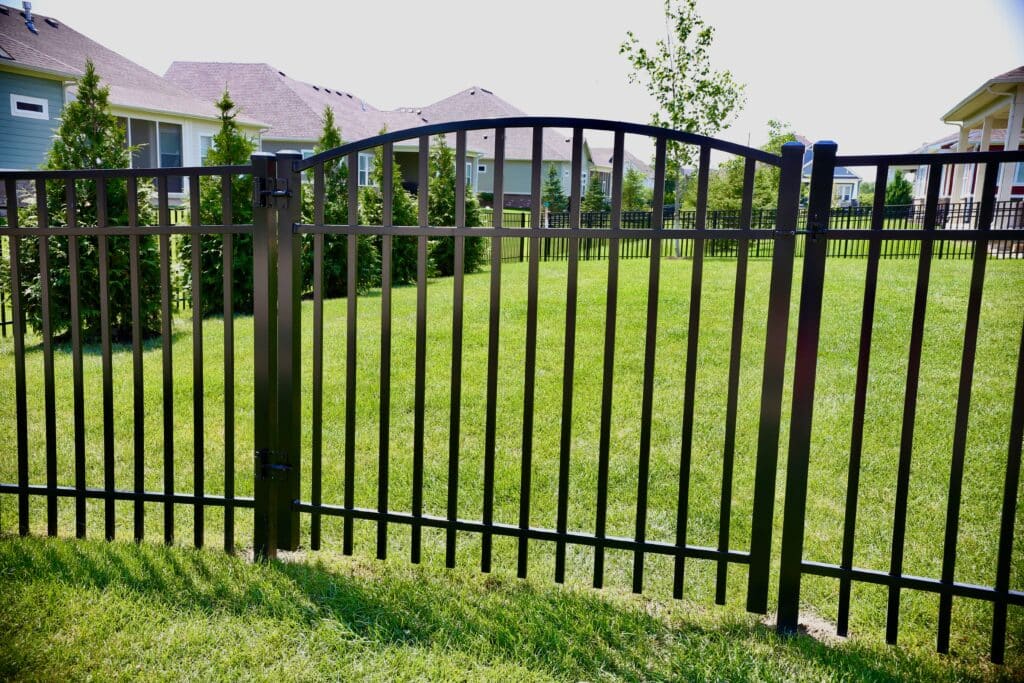 Aluminum fencing services in Indianapolis