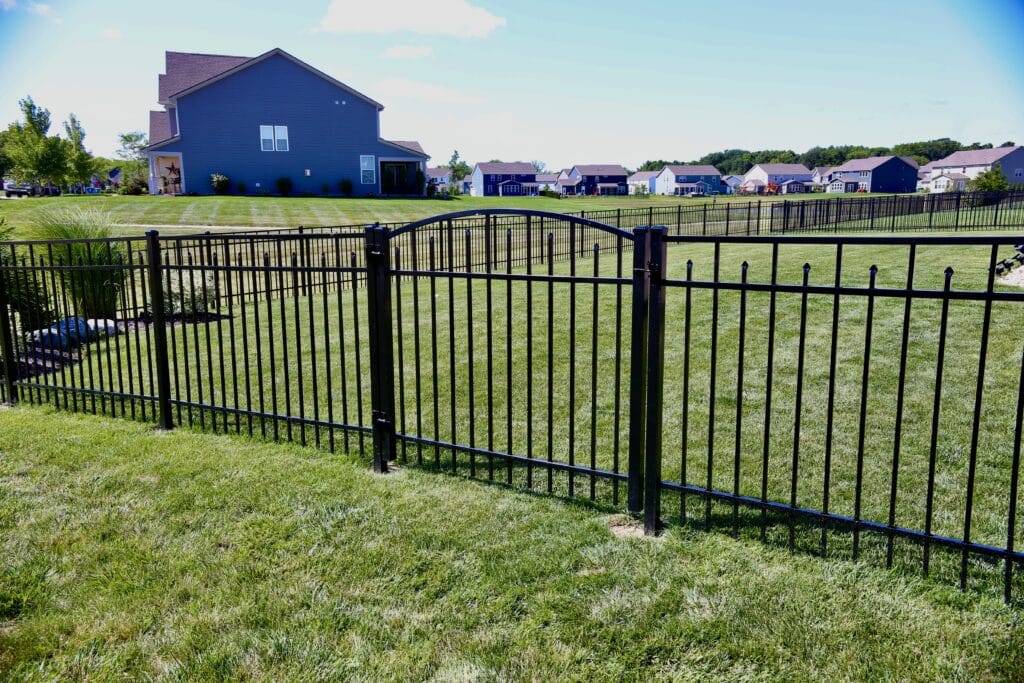 aluminum fence installation company in Indianapolis