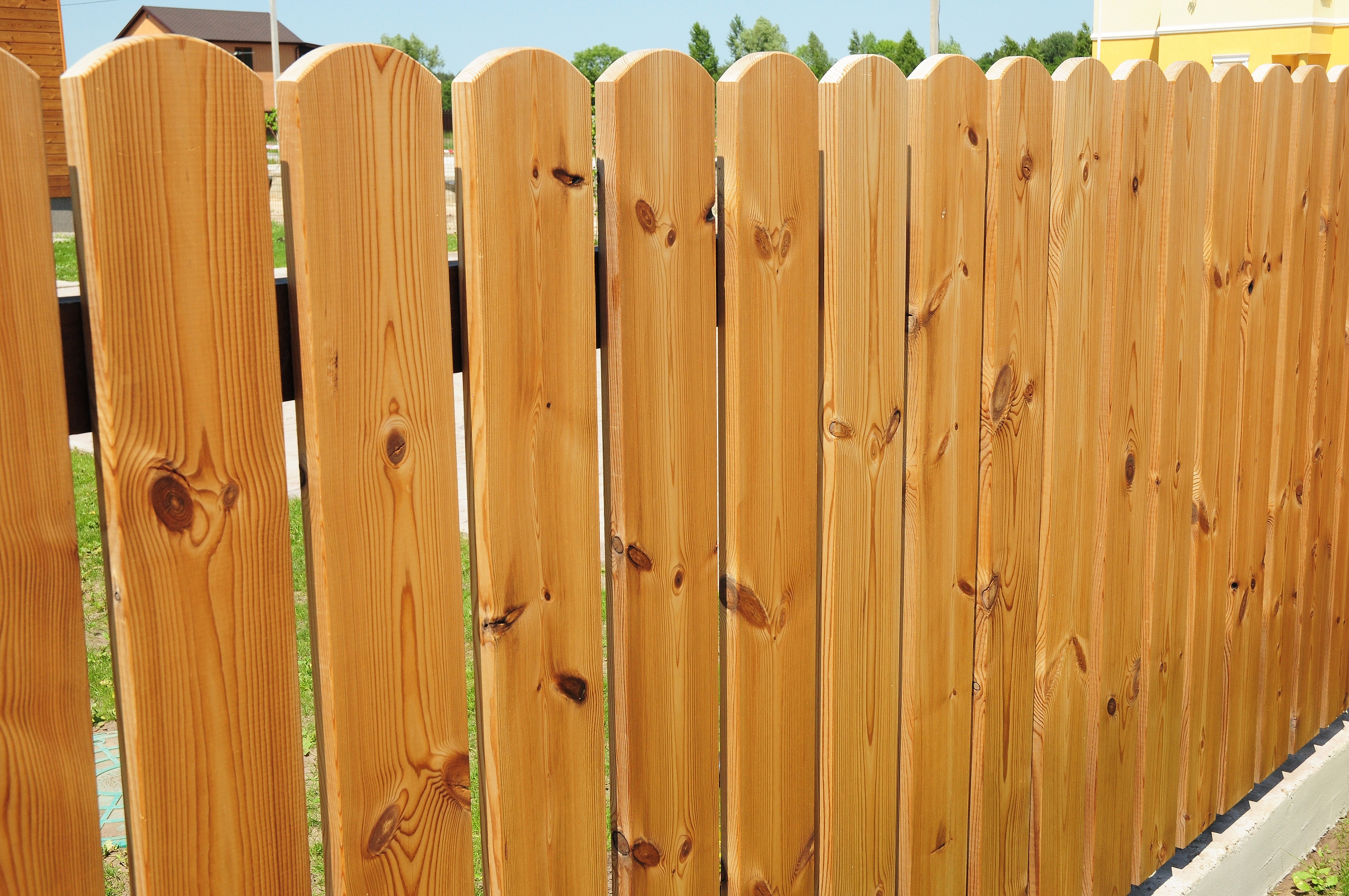 Getting Started With Your Fence Installation: Know Your HOA Rules